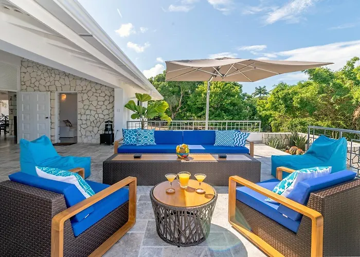 Villa Hospitality Expert Eden View Pool Chef Montego Bay